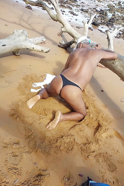 Ladysilva on the beach in panties with her hot ass