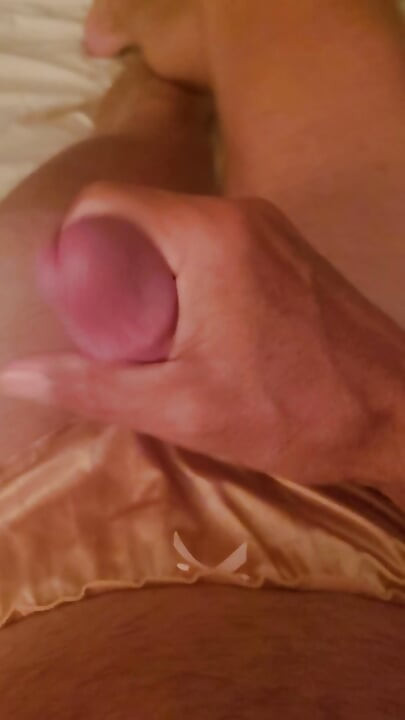 Masterbatimg in my step sisters panties.