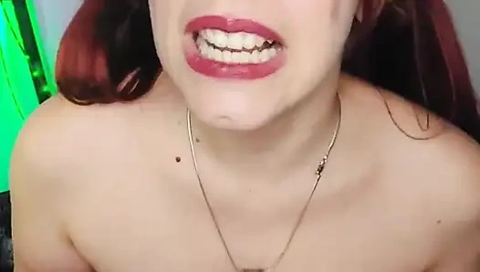 Shyyfxx aku habis-habisan sama mantan pacarnya!! Aku mencarinya dan hal ini terjadi!!