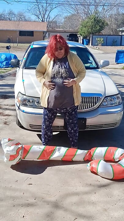 Vicki, Infirmière Magnifique, Écrase Cette Pipe De Candy Cane