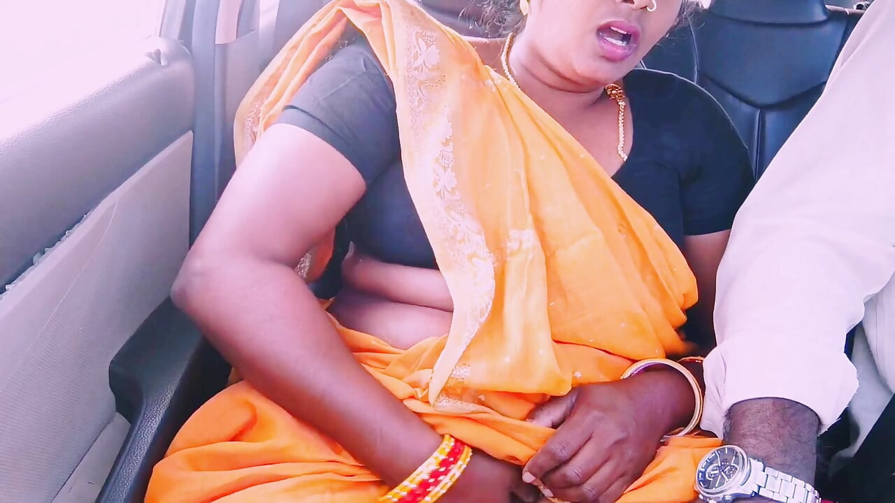 Desi Saree meid autoseks Telugu vuile praat.