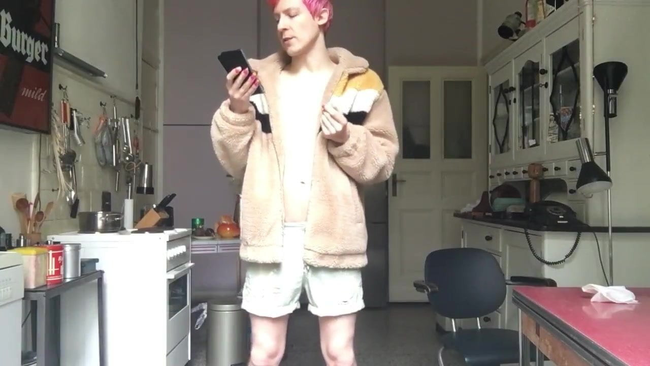 TWINK IS ALWAYS HUNGRY FOR RAW COCK