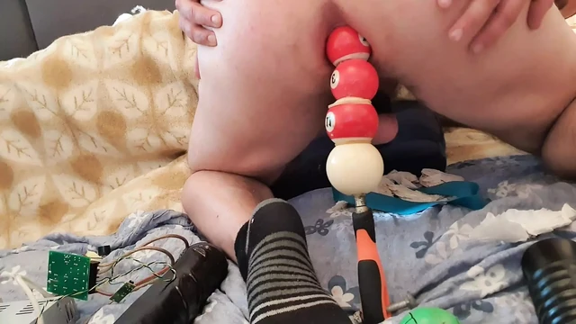 Rippled dildo in ass