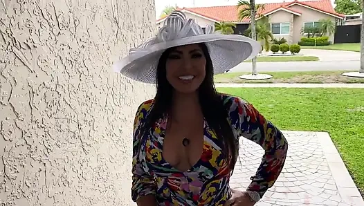 Busty MILF Julianna was looking for someone else but quickly finds my big dick and eats my ass!