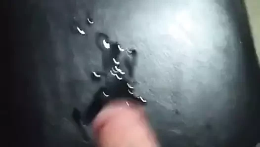 Je dois sortir cette charge.