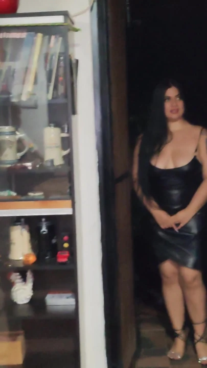 Jaw-dropping moment from "Rioc puts Anita on the rocks with his Patron Antonella Jones"