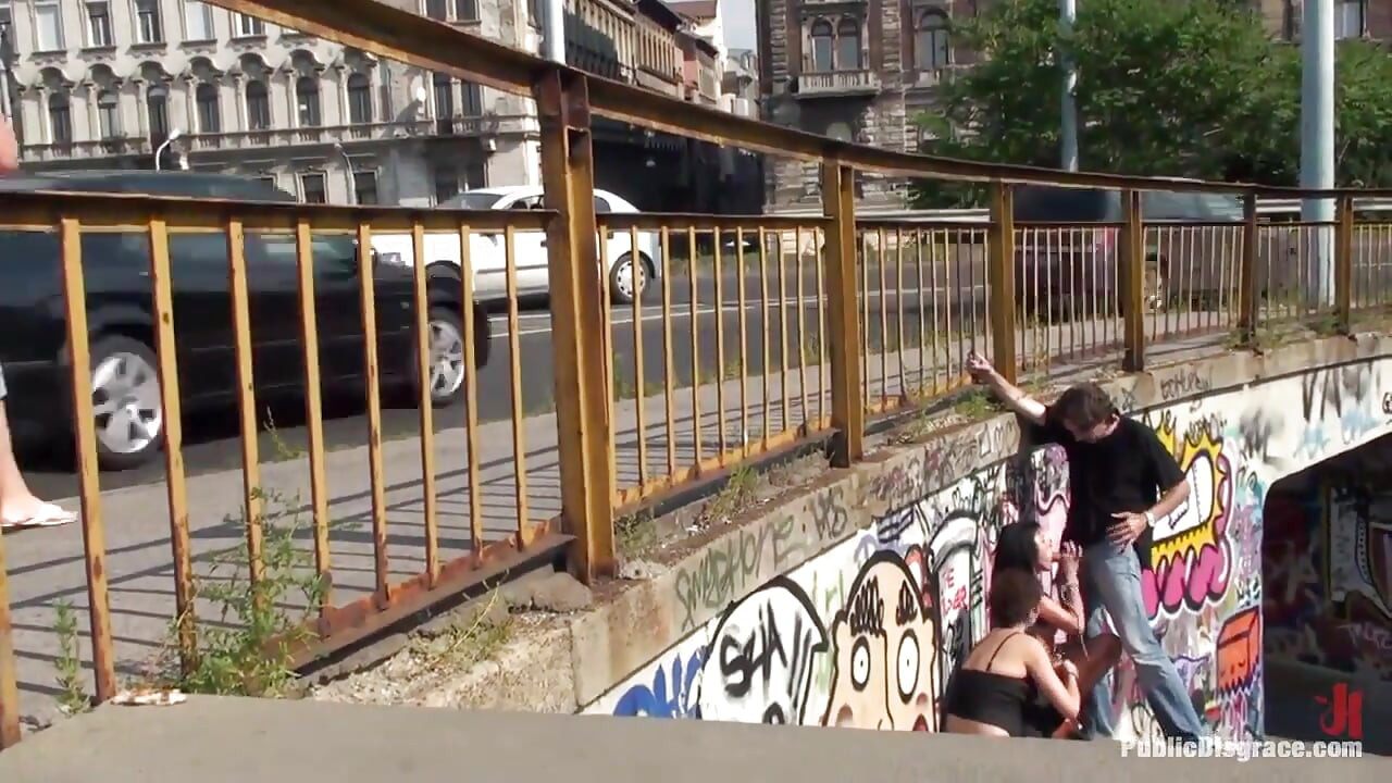 مارس الجنس في الهواء الطلق