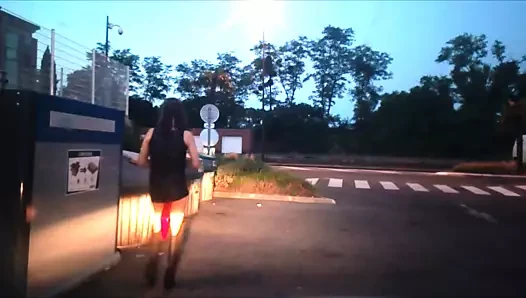 public flashing exhib in city