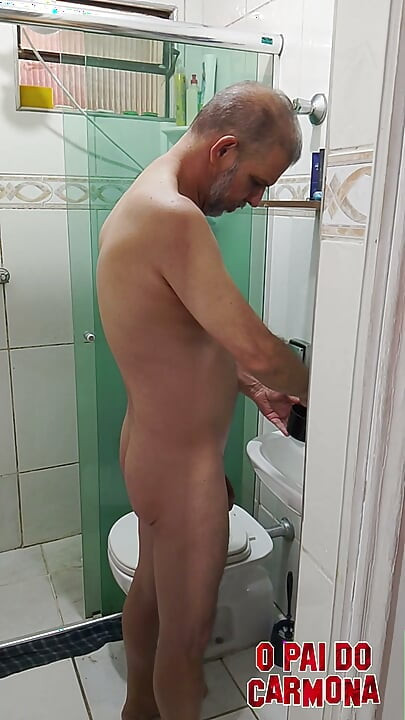 Mr. Carmona Shaving Naked