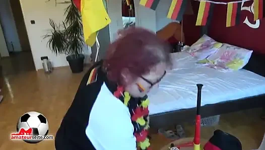 Kompilasi amatir: kenikmatan nyata dalam klip intim