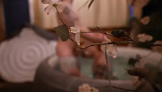 Voyeur - nyepong kontol di bak mandi