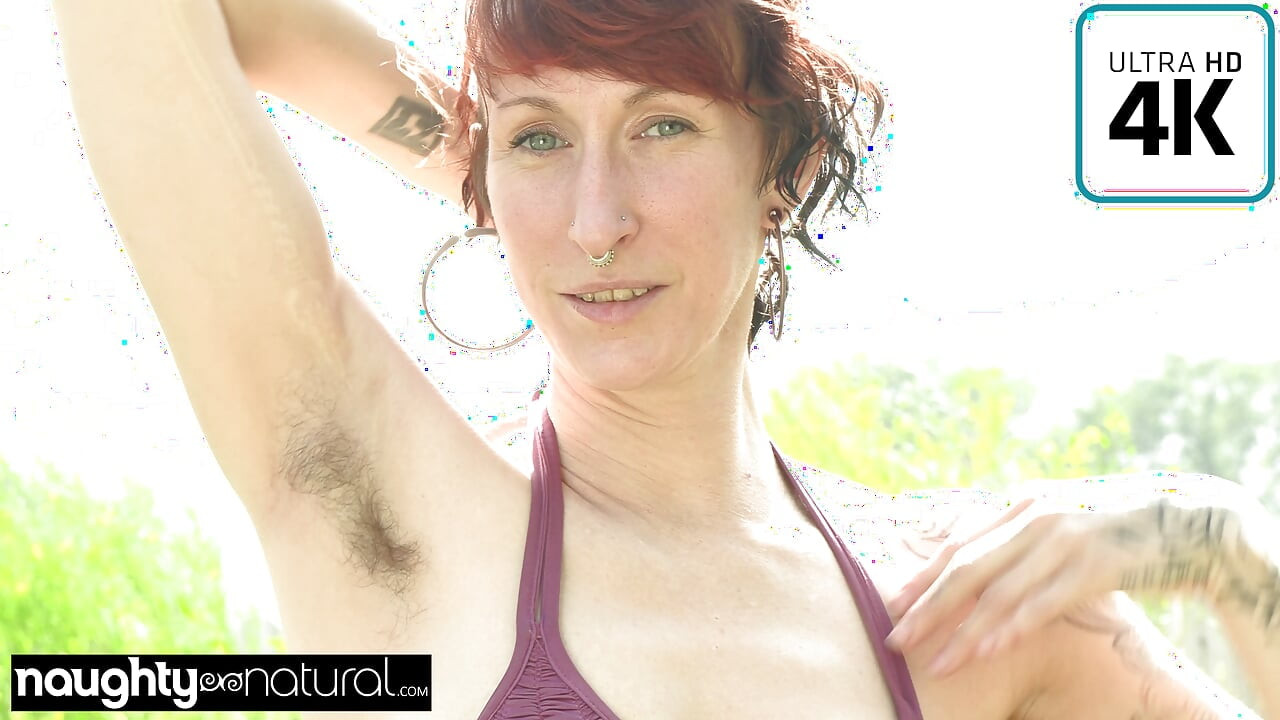 NAUGHTYNATURALS - Real Natural Woman Teasing in the Garden