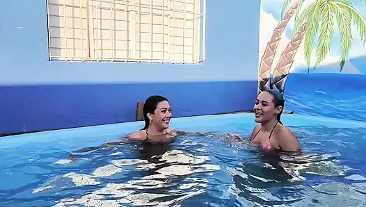3 naughty friends paying the pool owner on the xerecard