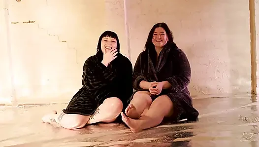 Interview: Femme Squirting Mit Emberly Adams, Celeste Noir