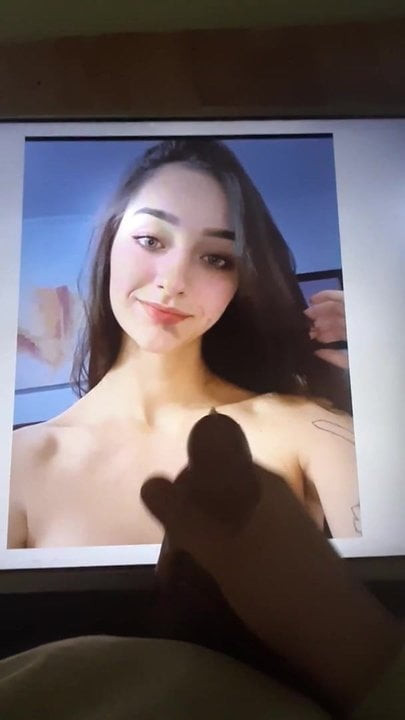 Cum Tribute  Caputile
