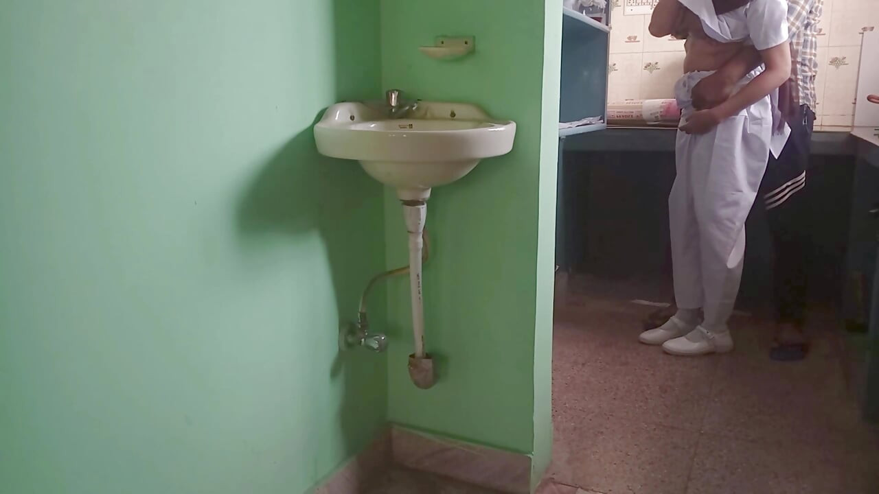 Indian Students Couples Secretly Enjoying