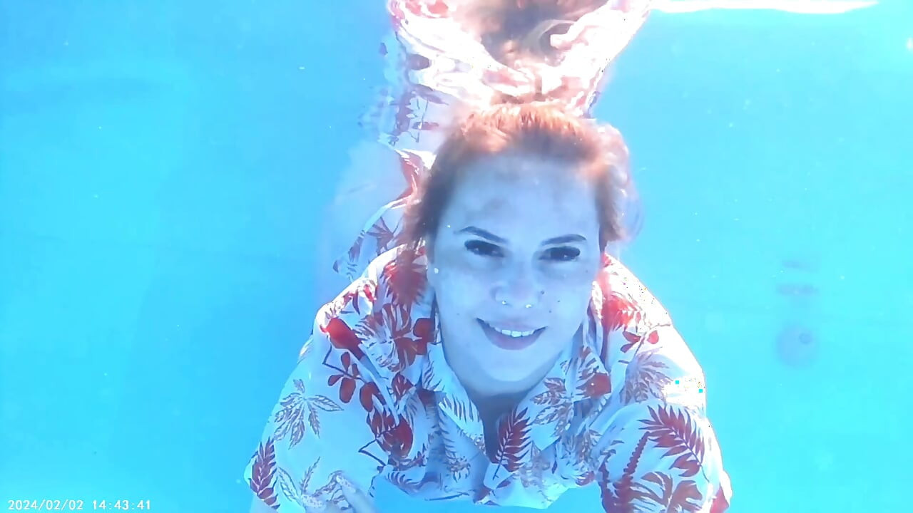 Long Breath Holding Underwater