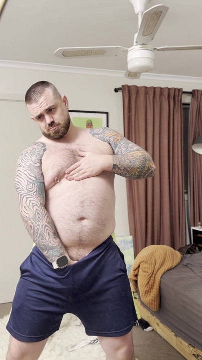 Chubby Bear Plays with His Cock and Belly