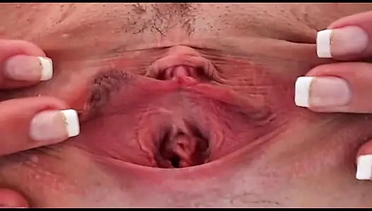Hot Babes Finger Their Wet Pussies to Insanity