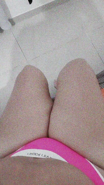 I love to masturbate at night