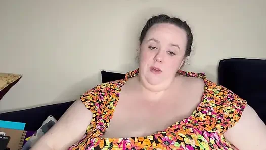 Британскую толстушку-толстушку с маленьким пенисом, ролевая игра с унижением