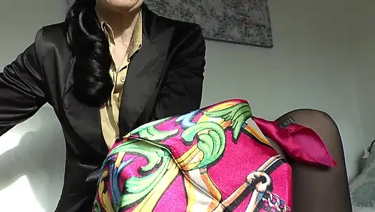 Satin Fetish: Hot Masturbation Game, Lady Victoria Valente