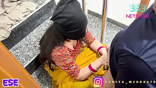 Chudakad Biwi ko Jab Pati Ka Nahi Mila Lund To Devar Ka Leliya Lund.....