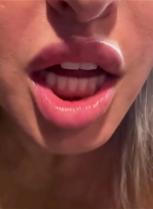 Lift Your Legs up and Expose Your Asshole
