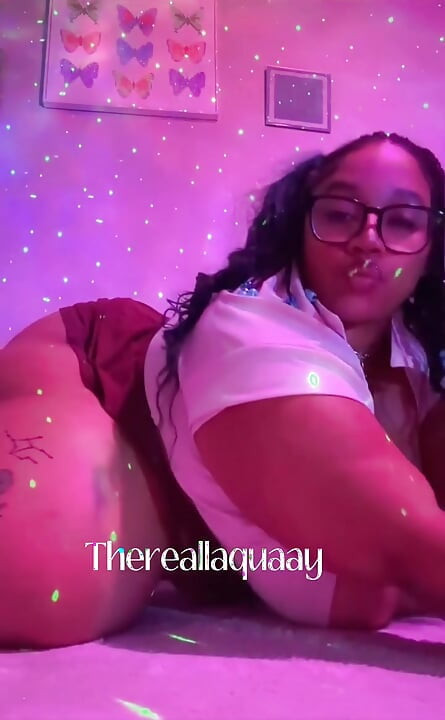 Debbiecakez Is Such a Tease Omfg
