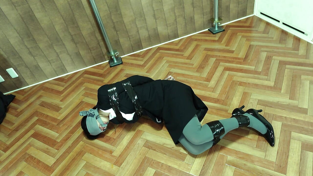 The Targeted Office Lady Was Tied up with Tape