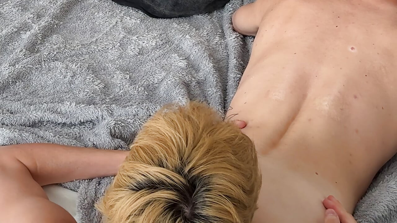 He Invited His Stepbrother Home, Rimmed His Smooth Ass and Fucked Him Deep