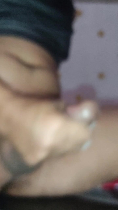 Filipino masturbate muntik na mahuli, daming tamod