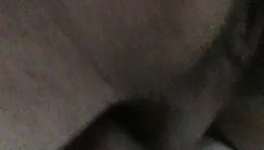 Kremsi kız arkadaş iyi bir sürtük gibi domalıyor