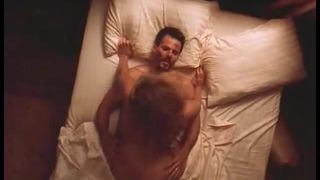 Julie Benz, scena di sesso nudo in darkdrive scandalplanet.com