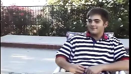 Отдупил жену в клубе