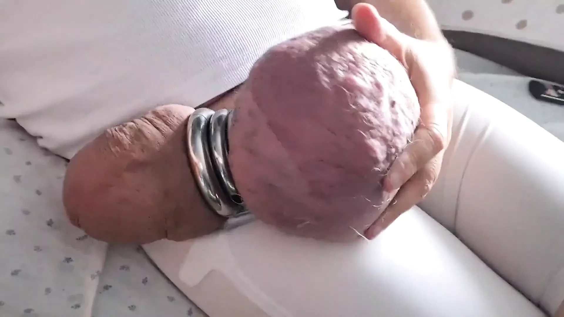 Bulgedaddy Is Horny