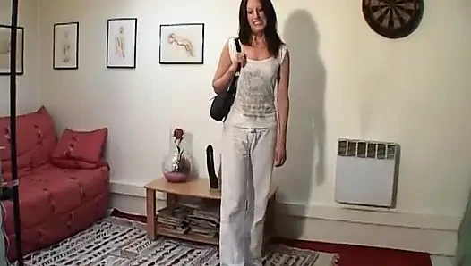 Lauras strip-interview