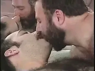 Bearsexparty Part 2