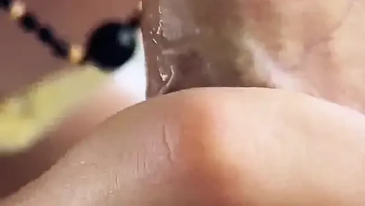 Nyepong kontol di kelinci bali suka banget dicrot sperma