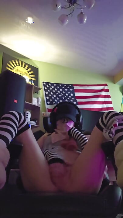 Deepthroat Hunger Burns in Small Tits Ass