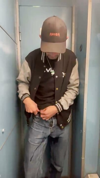 Travelling by train can thus make it easier