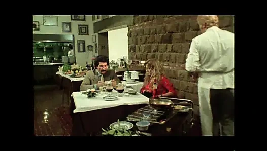 Moana Pozzi di: "Valentina Ragazza di Calore" - (Asli