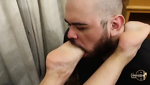 Venus and Manuela in Nasty Foot Domination