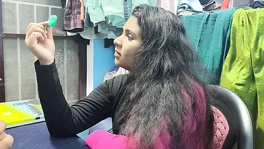 Lady boss and male staff hot fuck in office room to convincing boss