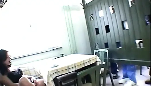 Gadis remaja kelainan seks ini didobel penetrasi sampai dicrot di mulut