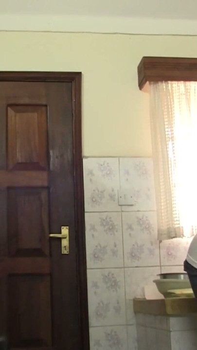 African maid provides full hardcore service kitchen doggystyle | Clip 1