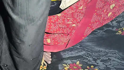 Boy takes advantage of old pickup scheme to Desi girl
