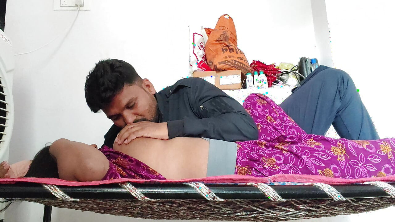 Gav ki ladki aaur pados ka ladka purane ghar me sex kar rahe he - desi girl xxx video hindi.