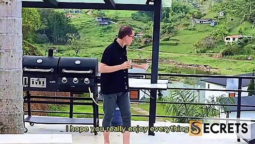 ICH FICKE DEN ANZUG MEINER STIEFMUTTER UND WIR WERDEN VON MEINER STIEFMUTTER UND STIEFVATER MIT ROTHAND ERWISCHT