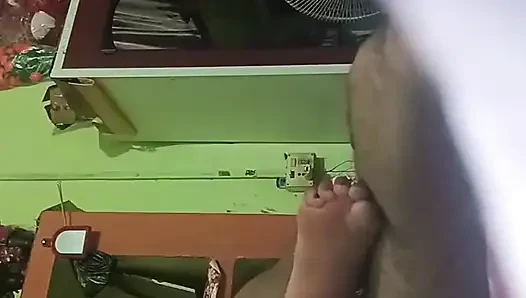 Hintli Üvey Kız Kardeş Inek Pozisyonunda